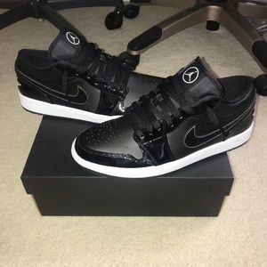 Jordan retro 1 low all star weekend size 9